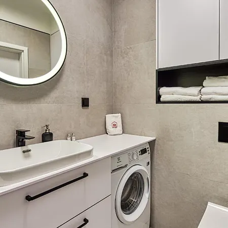 Apartman 213 Z Basenem, Sauna, Jacuzzi, Przy Samej Plazy - 5d *